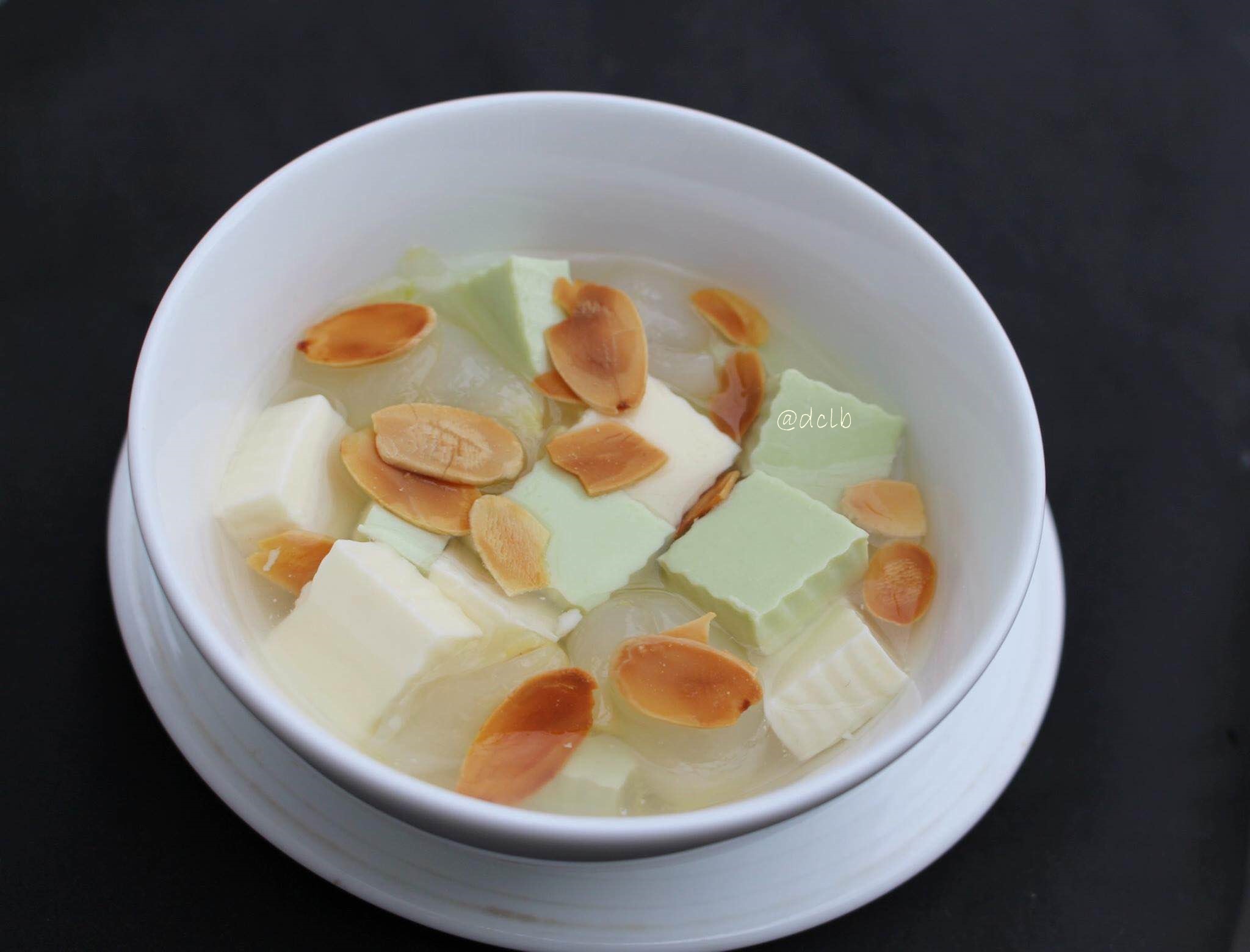 Chè khúc bạch